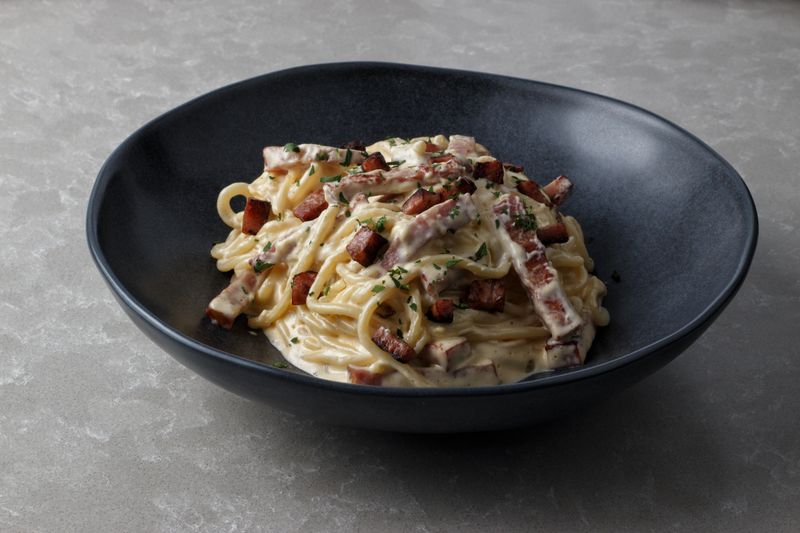 Spaghetti Carbonara at Round table pizza