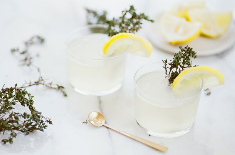 Fresh lemonade at Round table pizza